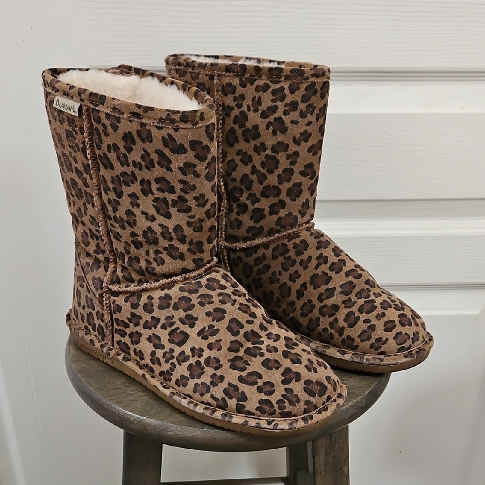 BearPaw | Leopard Patterned Boots with Fur Lining Size 10